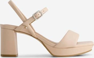 Bernardo Womens Cant Platform Sandal In Cipria Glove Leather