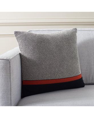 Safavieh Pia 18X18in Pillow