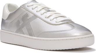 FitFlop The Dash FF Metallic T-Toe Sneakers in Silver at Nordstrom, Size 7.5