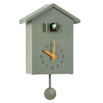 OEM Un Reloj De Pared De Estilo N&oacute;rdico Representa A Un Cuco Que Sale De La Ventana Para Anunciar La Hora
