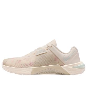 Nike (WMNS) Nike Metcon 10 SE Chalk Light Orewood Brown Light Silver IB6544-100