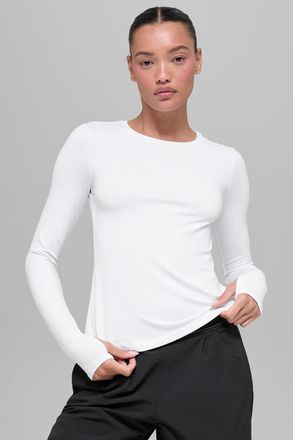 Alo Alosoft Finesse Long Sleeve Top in White, Size: Medium