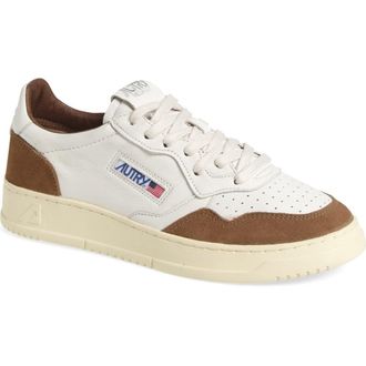Autry Medalist Low Sneaker in White/Cigar at Nordstrom Rack, Size 10Us / 40Eu
