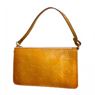 Louis Vuitton Pink Pouch (Pre-Owned)