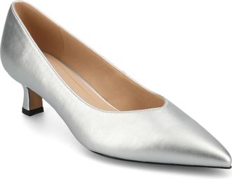Journee Collection Women & apos;s Pammie Medium and Wide Width Pumps