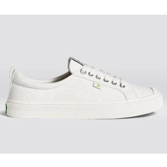 Cariuma Cariuma OCA Low Sneakers White Low Top Comfort Shoes HAWK001