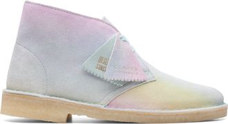 Clarks Desert Boot in White Suede
