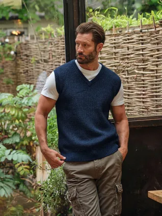 Fat Face FatFace Calder Navy V-Neck Knitted Tank