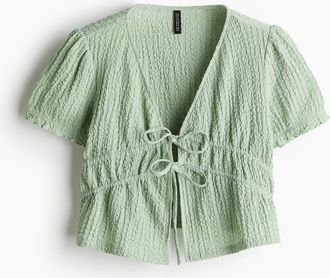 H&M Gecrinkeltes Top zum Binden - Helles Mattgr&uuml;n
