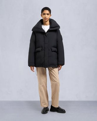 Moose Knuckles Womens Duvet Katla 3q Puffer