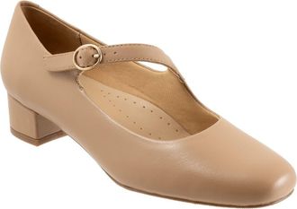 Trotters Desna Pump in Beige at Nordstrom, Size 10.5