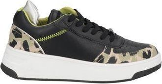 Apepazza FOOTWEAR - Trainers sur YOOX.COM