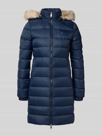 Tommy Jeans Slim Fit Steppmantel mit Daunen-Feder-F&uuml;llung in Dunkelblau, Gr&ouml;&szlig;e S