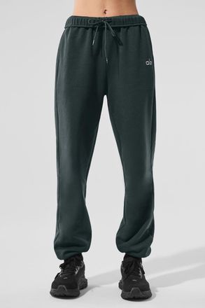 Alo | Accolade Sweatpant in Charcoal Green, Size: Medium
