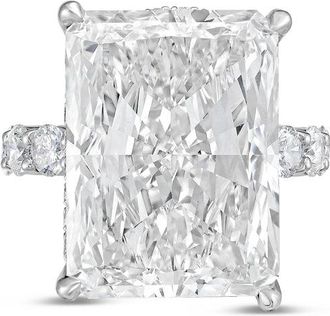 Diana M. Jewels Platinum 15ct lab grown Radiant Diamond Ring with Pav&eacute; Round Band