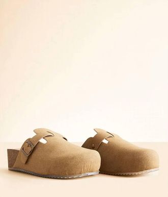 Mia Womens Quest Clog In Taupe