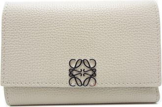 Loewe White Leather Wallet (Tri-Fold) (Pre-Owned)