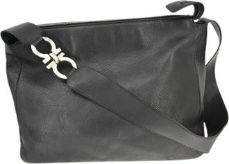 Ferragamo Pre-owned Shoulder Bags, female, Black, Size: ONE SIZE Pre-owned Gancini shoulder bag