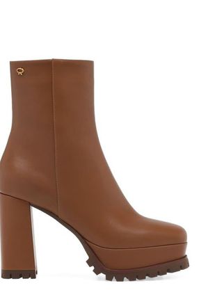Gianvito Rossi Harlem Boots in Brown Calf Leather at Nordstrom, Size 40.5