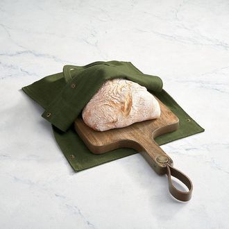 Frontgate Chef Symon Board and Bread Cloth - Frontgate