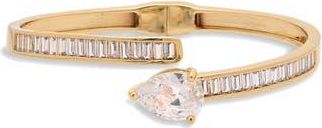 Eye Candy Los Angeles Hallie Bracelet in Gold at Nordstrom Rack