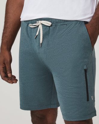 Vuori Clothing Sunday Performance Shorts 8 | Agate Green Heather | XS, Size Extra Small