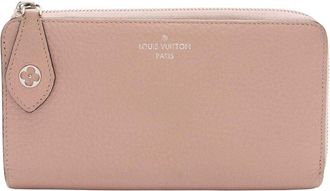Louis Vuitton Veau Cachemire Comete Zip Around Wallet (Authentic Pre-Loved)
