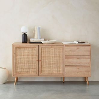 Sweeek Aparador escandinavo de madera y rat&aacute;n con 2 puertas, 150cm, natural