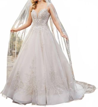 Casablanca Mckenna Wedding Gown In Ivory