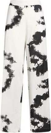 Pierantonio Gaspari BOTTOMWEAR - Pantaloni su YOOX.COM