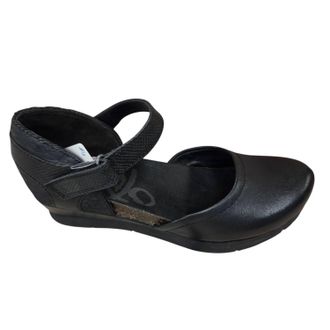 OTBT Womens Companion Mary Jane Wedge Shoes In Black