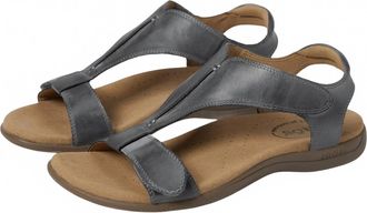 Taos Womens The Show Sandal In Steel