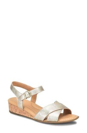 B&oslash;rn Paige Wedge Sandal in Light Gold Leather at Nordstrom Rack, Size 9