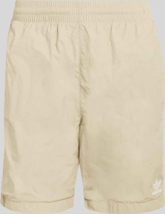 adidas Originals Shorts mit Logo Stitching aus reiner Baumwolle in Beige, Gr&ouml;&szlig;e XL