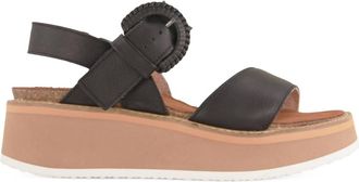 Naot Womens Crepe Leather Sandal In Soft Black Leather, Camel Sole