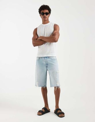 Levi's 469 - Pantaloncini ampi in denim lavaggio blu chiaro con strappi