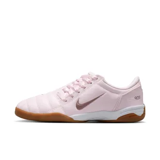 Nike Womens Total 90 Shoes in Pink | IO2387-602