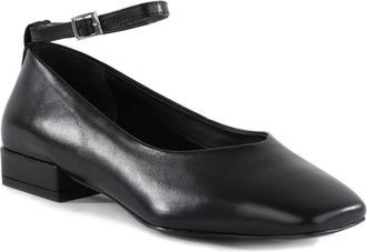 Seychelles Pumpkin Leather Flat