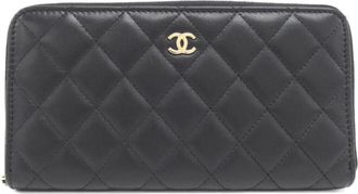 Chanel Black Bordeaux Leather Long Wallet (Bi-Fold) (Pre-Owned)