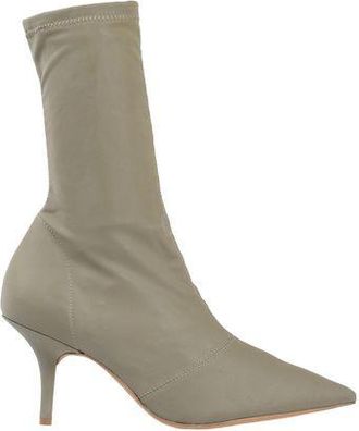 Yeezy by Kanye West FOOTWEAR - Ankle boots sur YOOX.COM