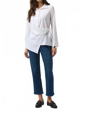 Joseph Ribkoff Collared Front Button Asymmetric Fitted Top In White