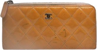 Chanel Pre-owned Wallets, female, Orange, Size: ONE SIZE Pre-owned Leather Wallet