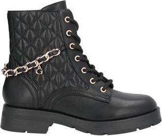 Guess CALZATURE - Stivaletti su YOOX.COM