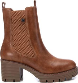 Xti Womens Chelsea Booties In Camel