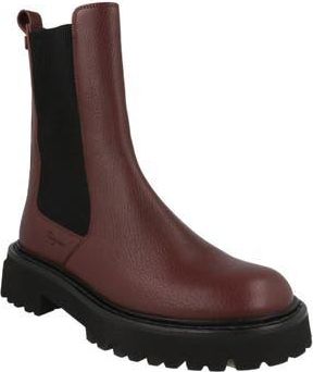 Ferragamo Leather Chelsea Boot in Purple at Nordstrom Rack, Size 5.5