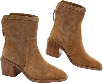 Vince Camuto Kortimy Boots 7 Nutmeg Suede Block Heel Ankle Bootie HAWK2644