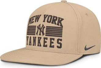 Nike New York Yankees Pro Nike Mens AeroBill MLB Adjustable Hat in Brown | NB510GT5NK-QTH