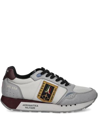 Aeronautica embroidered patch sneakers - Grijs