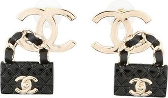 Chanel Champagne gold Metal Stud Earrings (Pre-Owned)