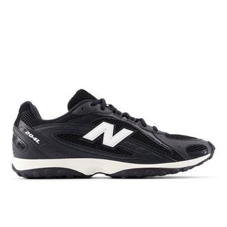 New Balance Unisex 204L en Negro/Blanco, Talla 37.5